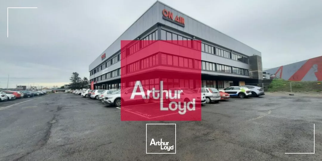 LEMPDES A LOUER LOCAL ACTIVITE 350 M²