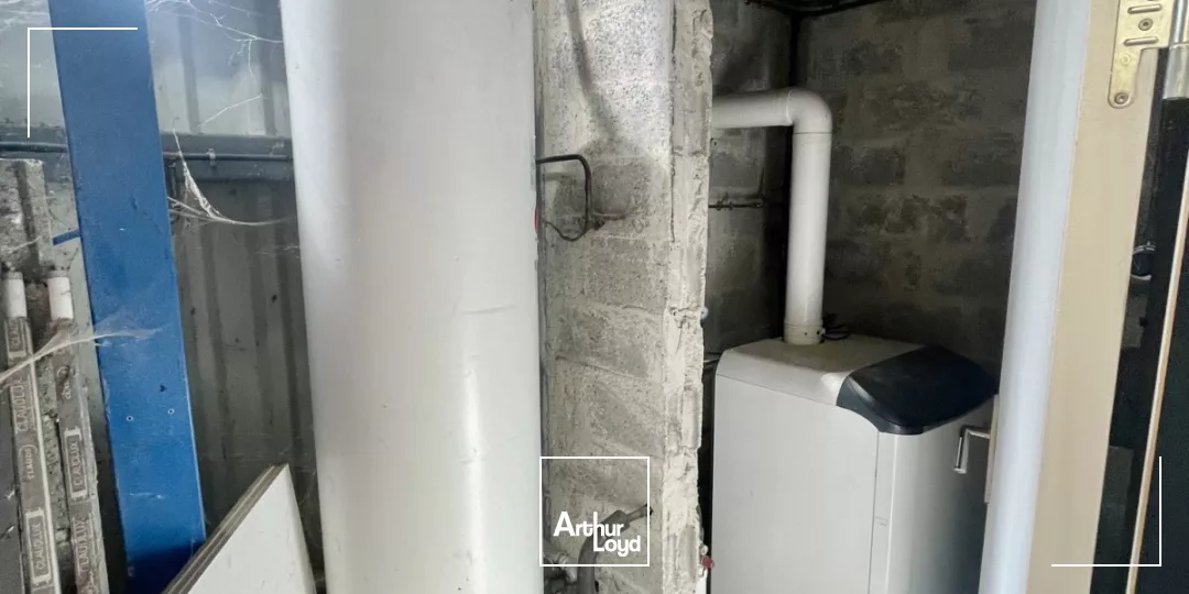 Locaux d'activité à vendre à ESLETTES 76710