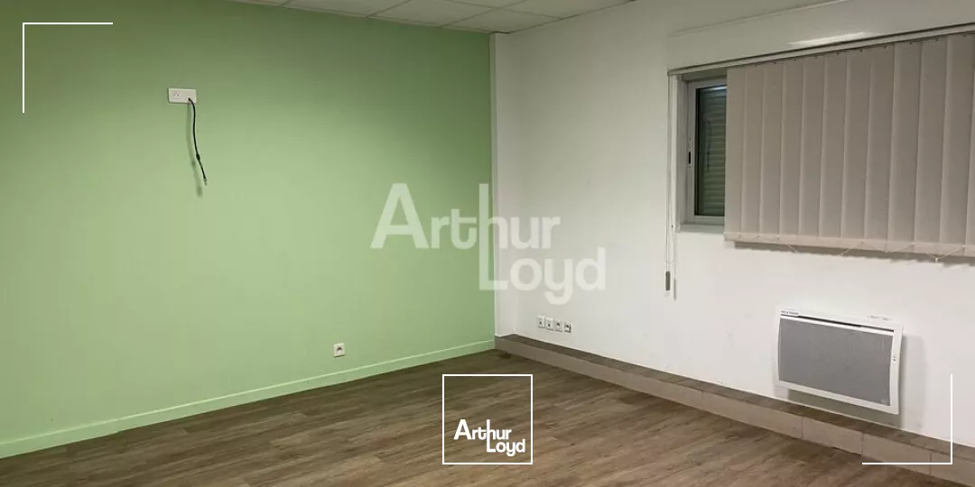 ANGERS SUD LOCAL D'ACTIVITÉ 2 200 M² A VENDRE