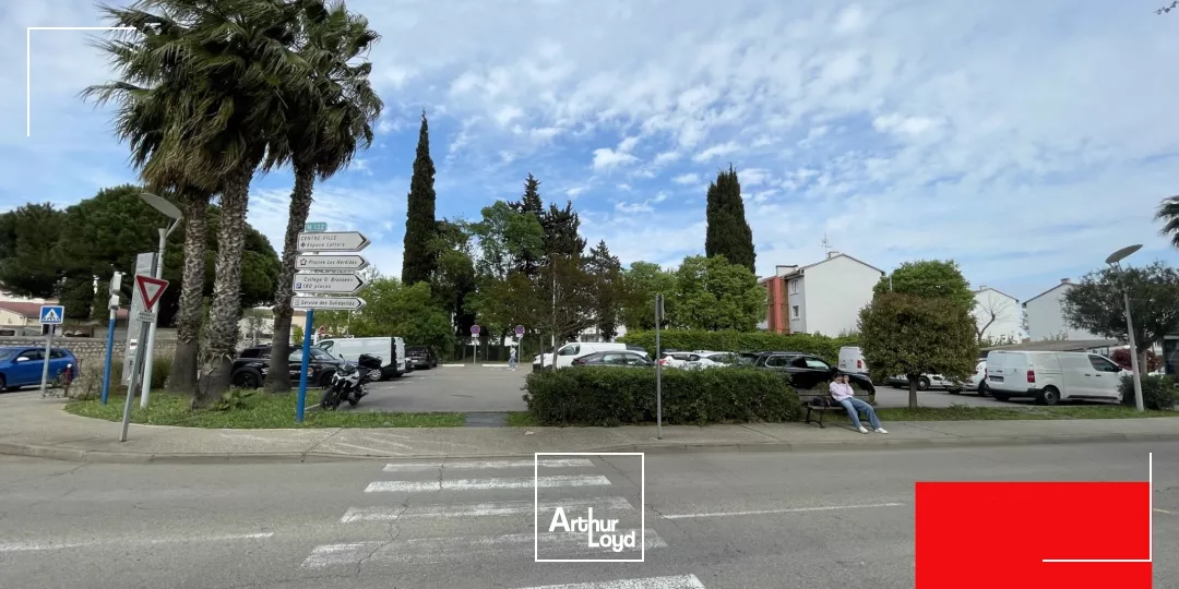 Location locaux professionnels neufs à Lattes - 200 m² divisibles, visibilité et stationnements