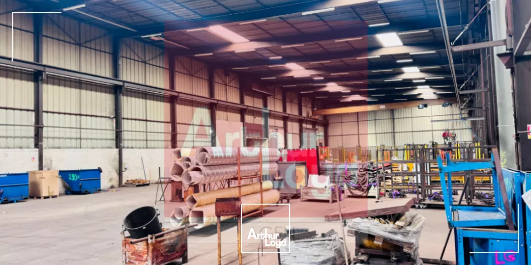 Local d'activité À VENDRE Castelculier 3150 m2