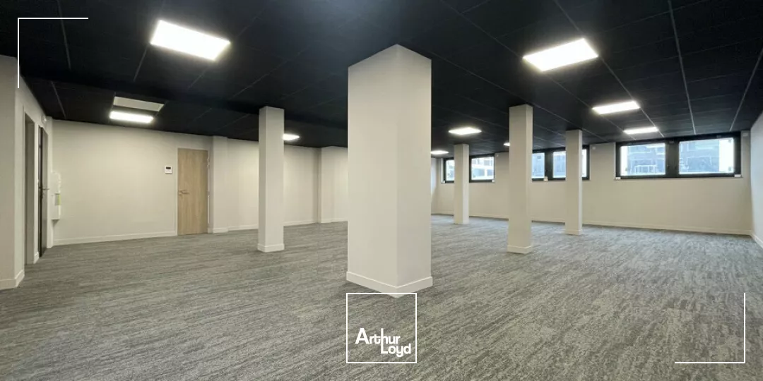 À LOUER - LE HAVRE - QUARTIER LES HALLES - BUREAUX