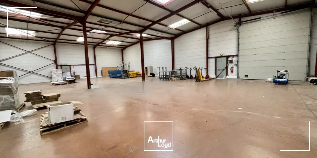 Locaux d'activité à louer à GRAND BOURGTHEROULDE 27520