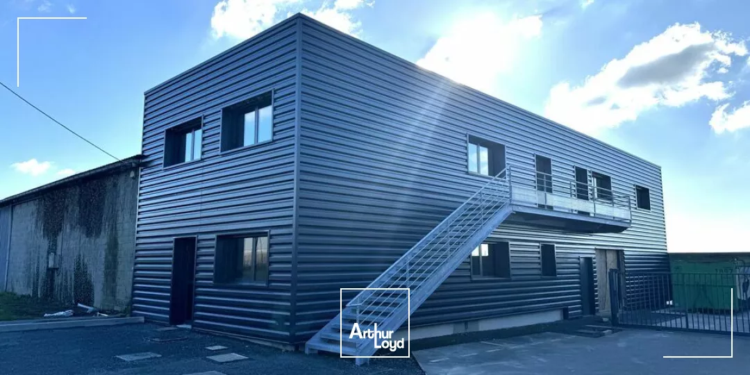 LOCATION BUREAUX ZONE MENDES FRANCE AVEC PARKINGS PROJET NEUF 147m2 FACILE D'ACCES