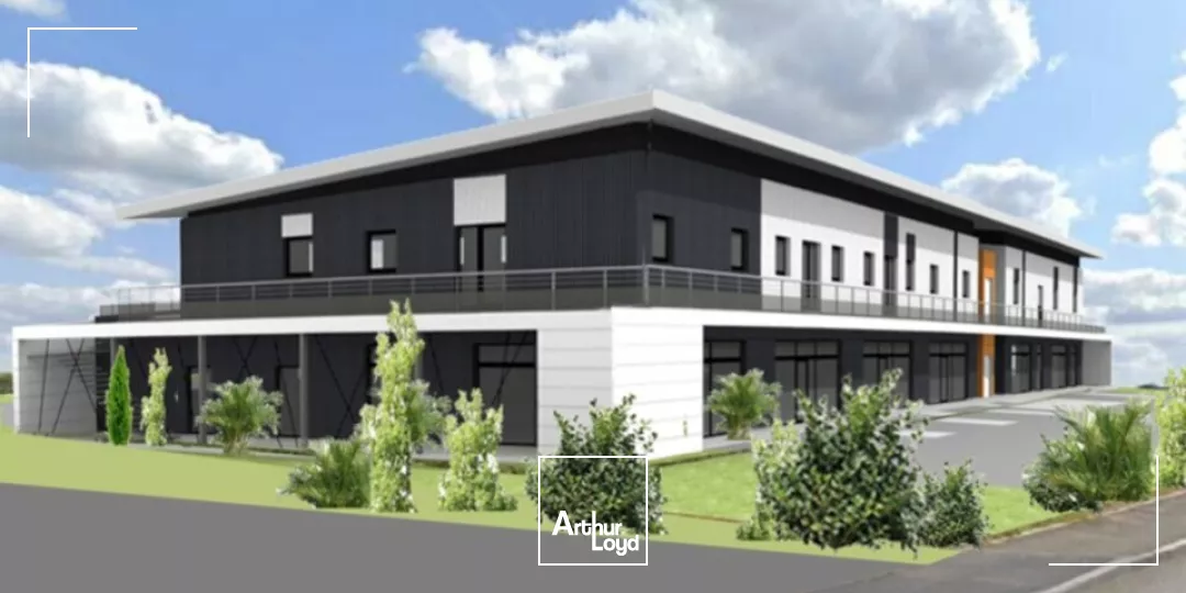 A LOUER AU COEUR DE LA ZONE AUCHAN POITIERS SUD - LOCAL COMMERCIAL DE 165m²