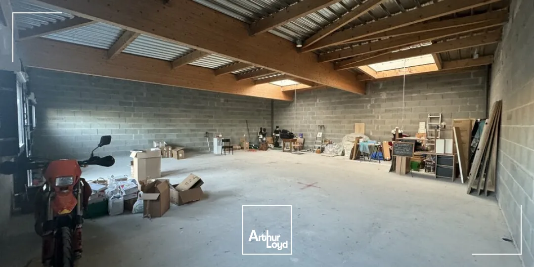 CRÉEZ VOS BUREAUX SUR-MESURE DANS UN BÂTIMENT MODERNE ET ADAPTABLE