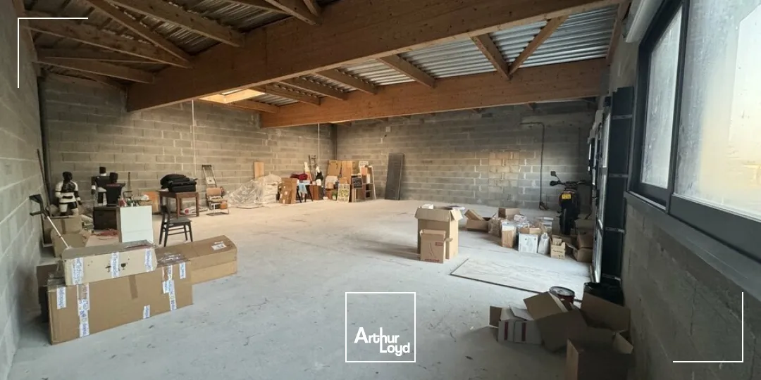 CRÉEZ VOS BUREAUX SUR-MESURE DANS UN BÂTIMENT MODERNE ET ADAPTABLE