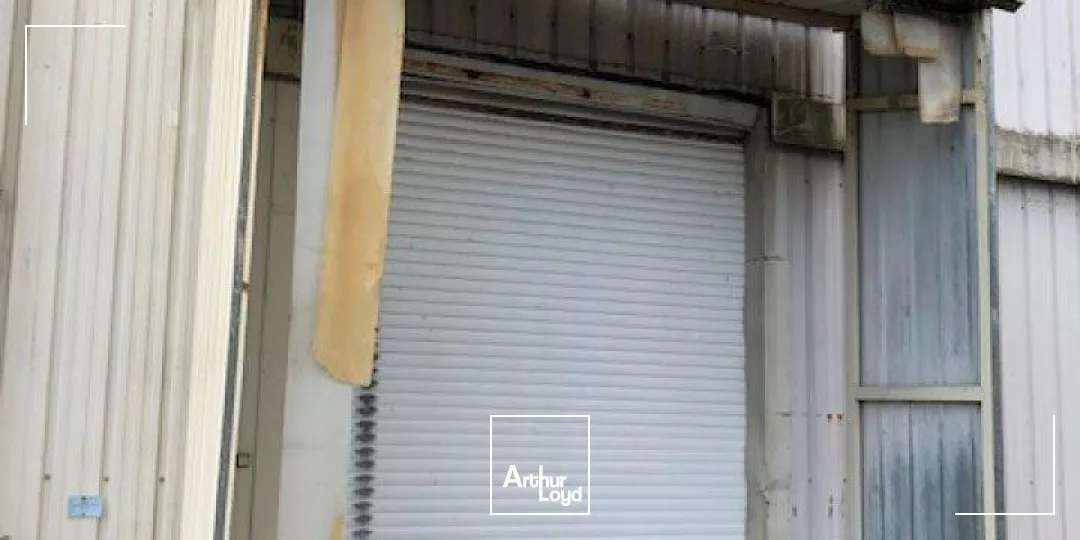 À LOUER  LOCAL D'ACTIVITÉ / ENTREPÔT  CHOIX STRATÉGIQUE À CHAURAY (ZONE MENDÈS FRANCE)