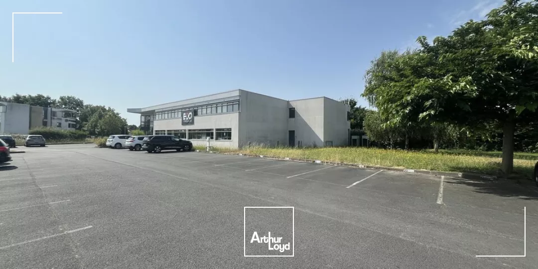 IMMEUBLE D'INVESTISSEMENT POITIERS - 1100 m2