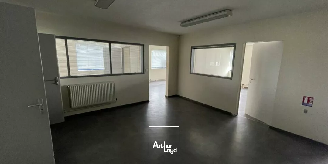 LOCATION DE BUREAU DE 93 M² AU NORD DE LA ROCHE-SUR-YON