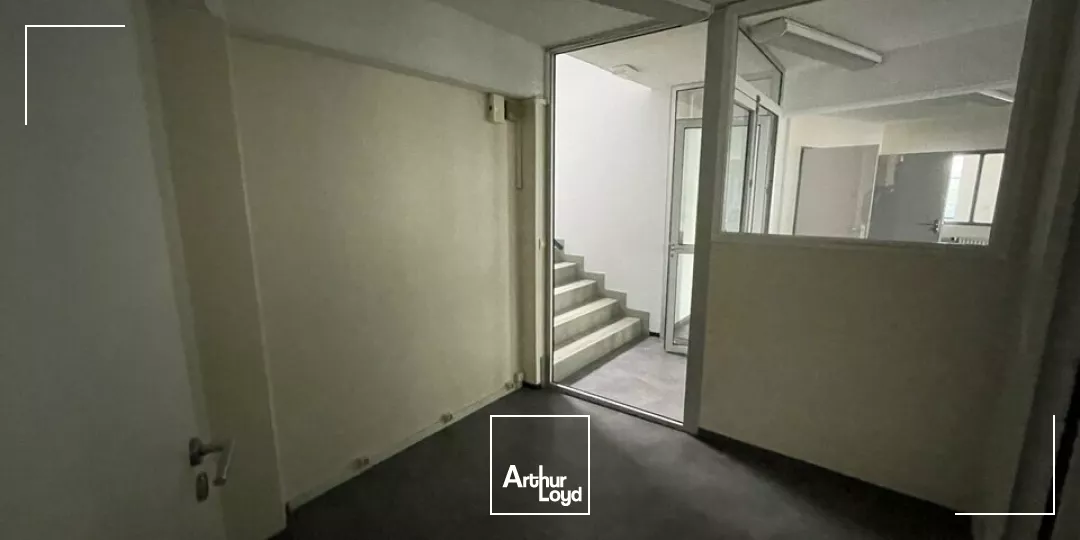 LOCATION DE BUREAU DE 93 M² AU NORD DE LA ROCHE-SUR-YON