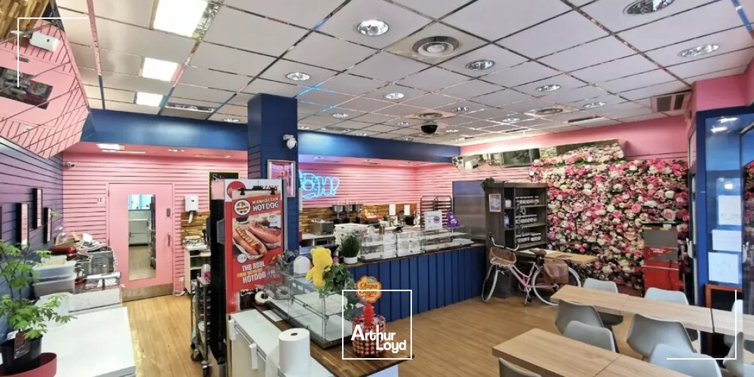 A LOUER - LOCAL COMMERCIAL - CENTRE VILLE DE POITIERS - EMPLACEMENT N°1