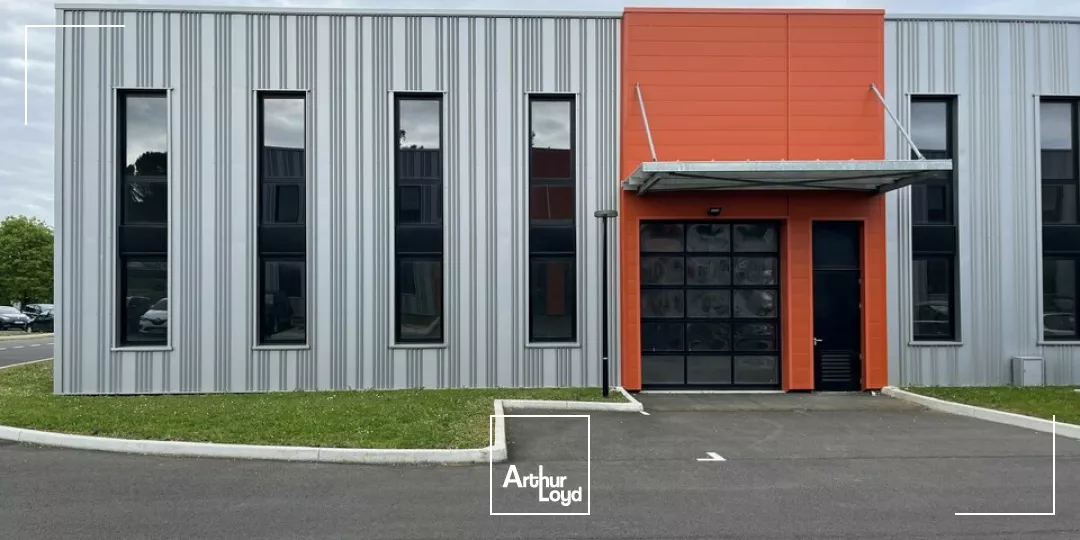 OPPORTUNITÉ RARE À NIORT : LOCAL D'ACTIVITÉ NEUF DE 235 M² DANS UN PARC SÉCURISÉ, AU CUR DE LA ZONE MENDÈS FRANCE.