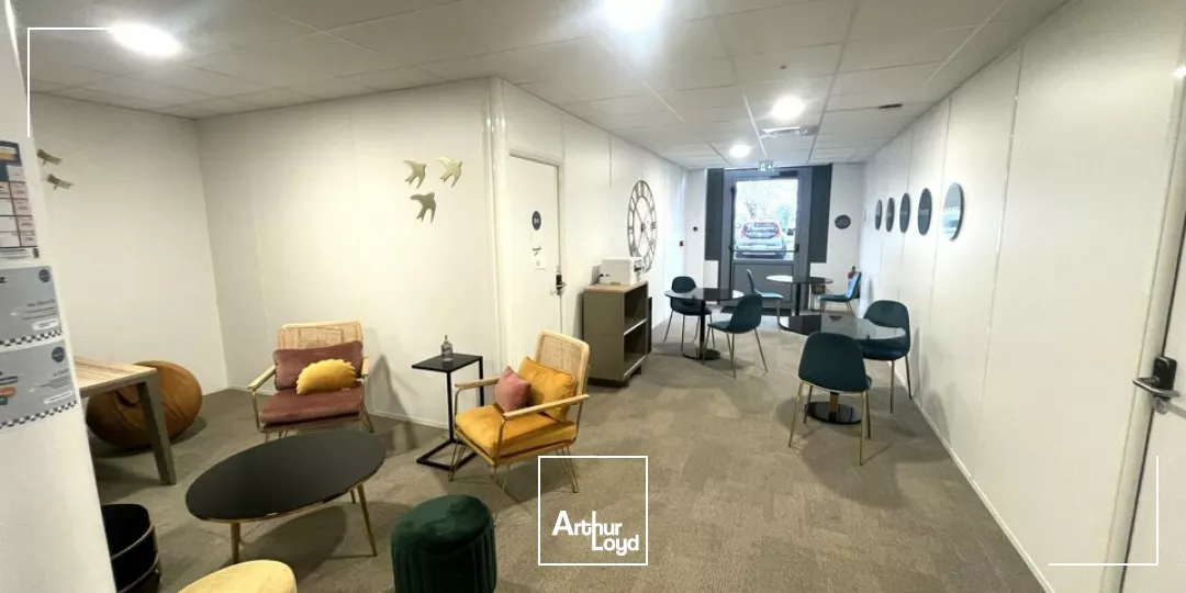 A LOUER POITIERS SECTEUR PARC DES EXPOSITIONS BUREAUX DE STANDING