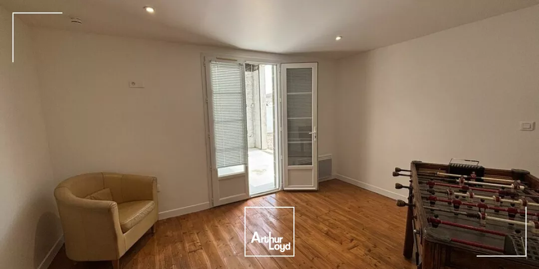 À LOUER  LOCAL D'ACTIVITE DE 150 M²  BRETIGNOLLES-SUR-MER