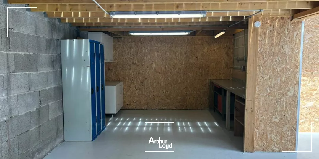 À LOUER  LOCAL D'ACTIVITE DE 150 M²  BRETIGNOLLES-SUR-MER