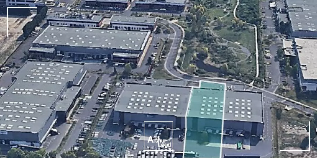 BATIMENT A LOUER - PARC DES CHANTERAINES - VILLENEUVE LA GARENNE