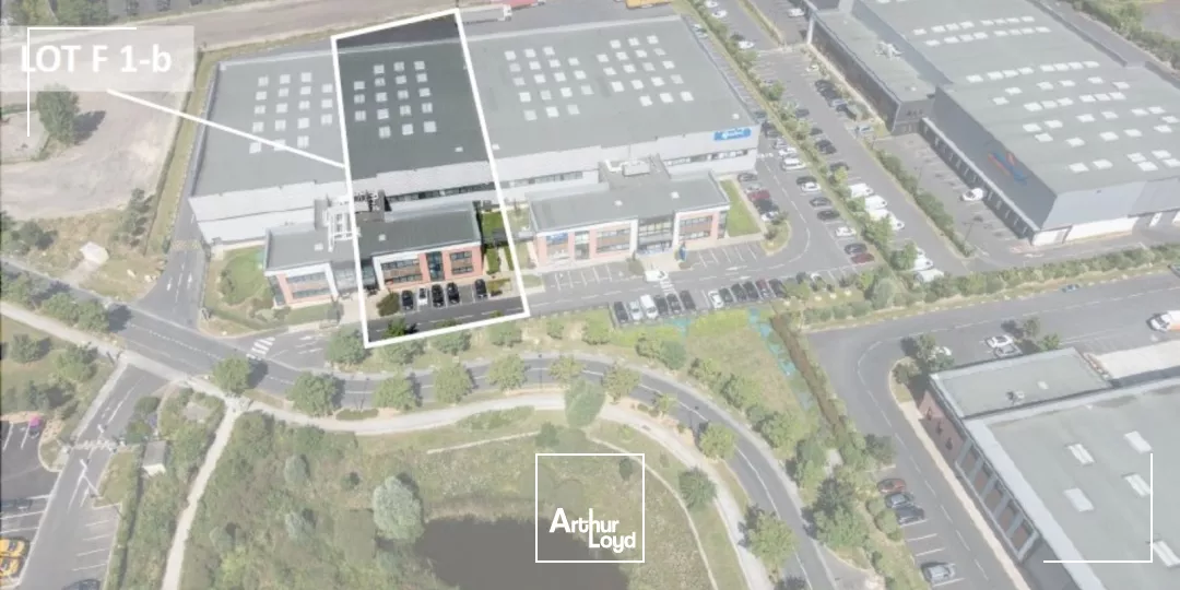 BATIMENT A LOUER - PARC DES CHANTERAINES - VILLENEUVE LA GARENNE