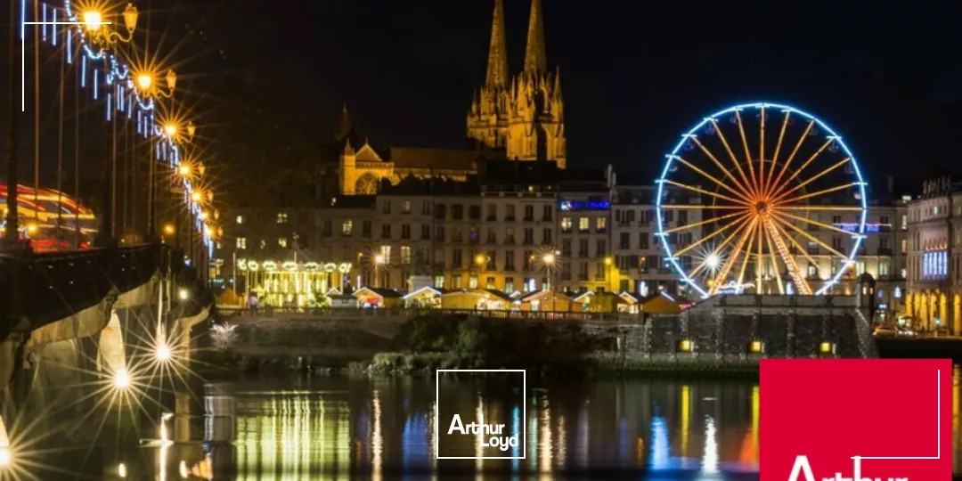PLEIN CENTRE DE BAYONNE, RESTAURANT AVEC POSSIBILITE D'EXTENSION 