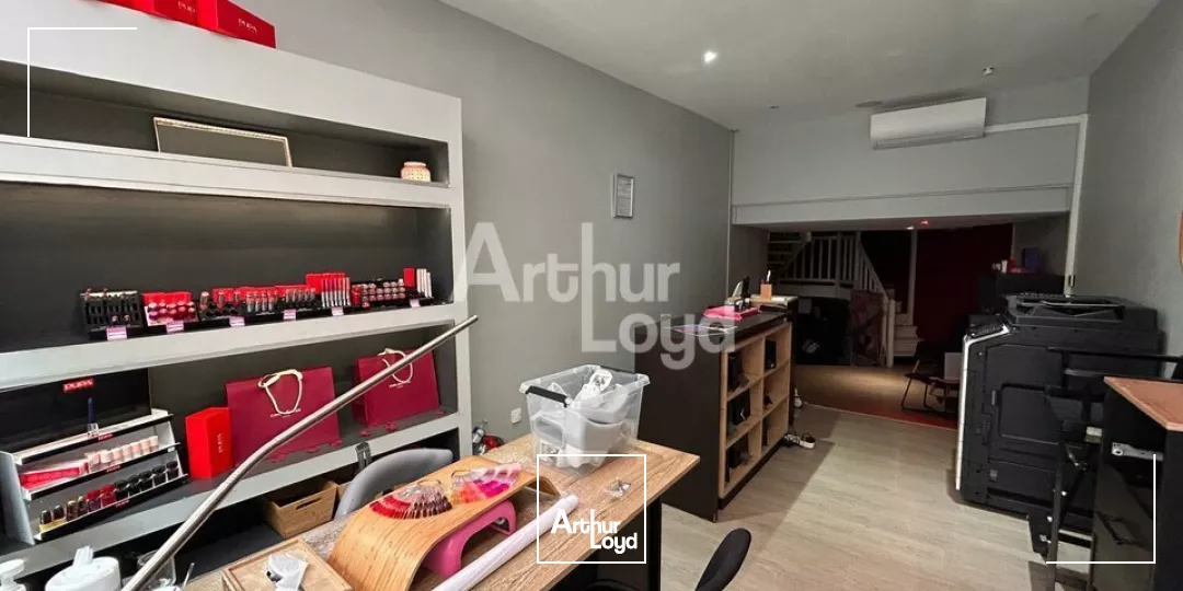 BLOIS - LOCATION LOCAL COMMERCIAL DE 180,06 M² - CENTRE VILLE