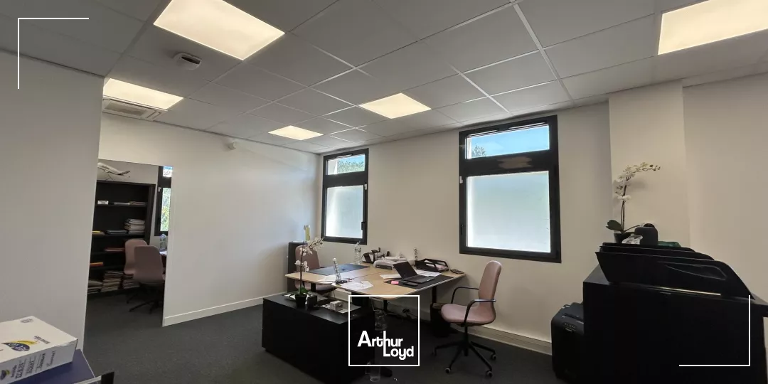 A VENDRE - BUREAUX - 76 M2 - PORNICHET