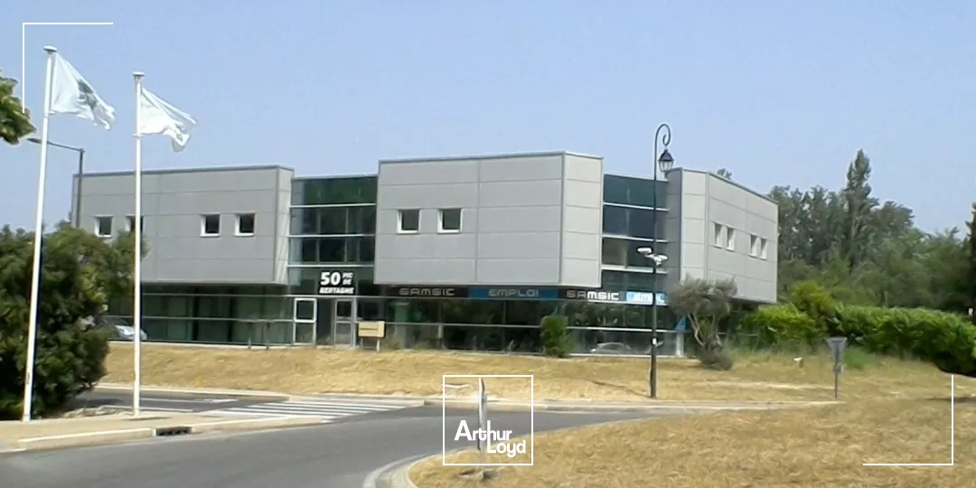 Bureaux à louer avec très belle visibilité - ZA Gémenos