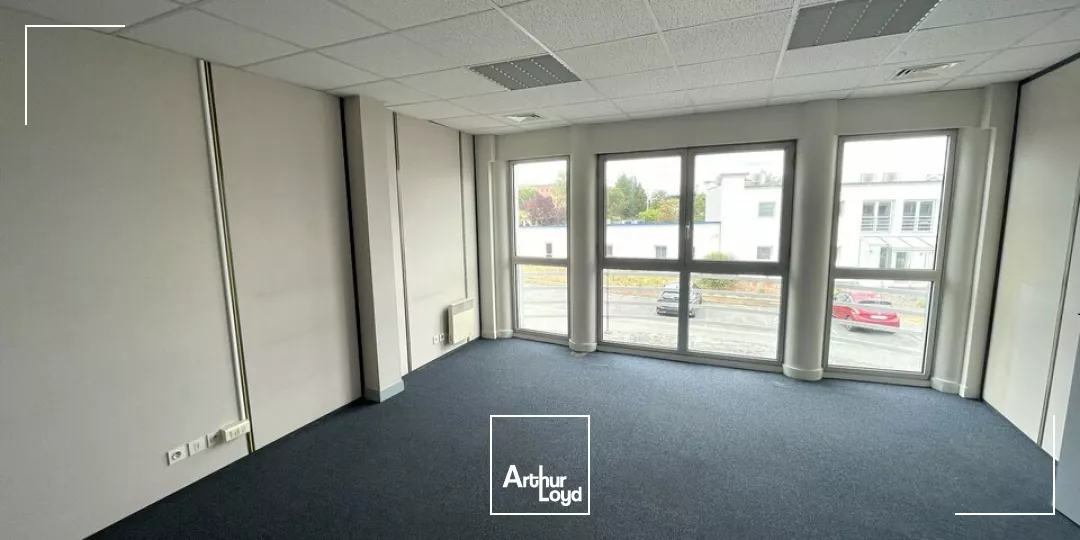 A LOUER BUREAUX MODULABLES 46M2 AU COEUR DE LA TECHNOPOLE DU FUTUROSCOPE (POITIERS NORD)