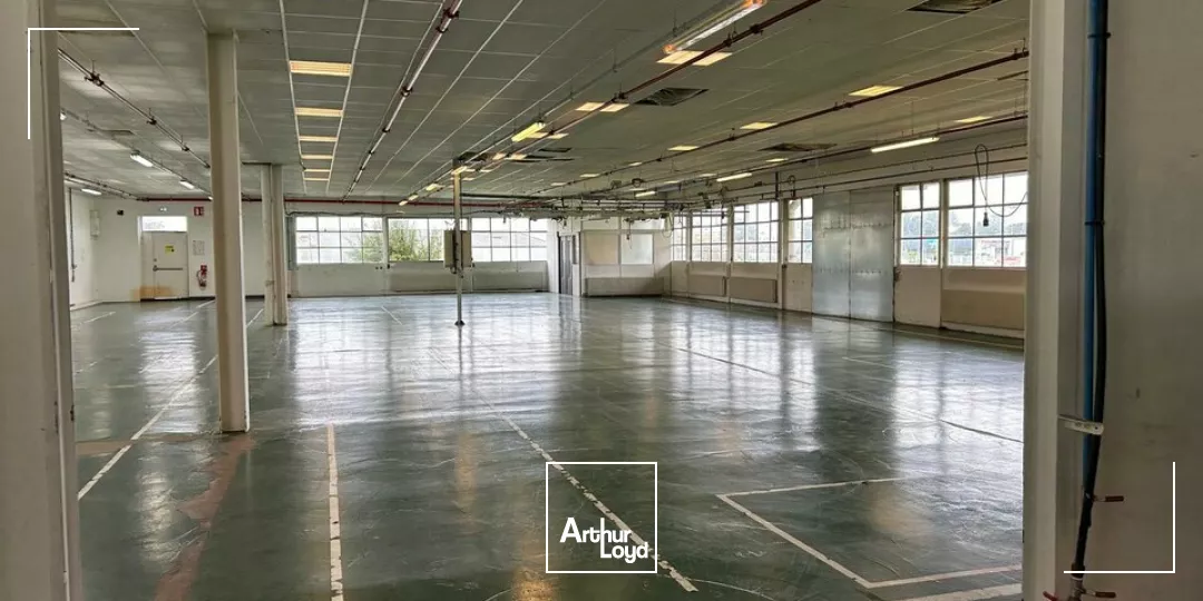 BLOIS - LOCATION LOCAUX D'ACTIVITÉ DE 12 418 M² DIVISIBLES - ZI NORD