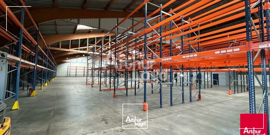 BLOIS - LOCATION ENTREPÔT DE 3 382 M² - ZI NORD