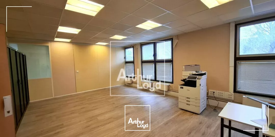 Locaux ERP 5 à louer - TORCY 