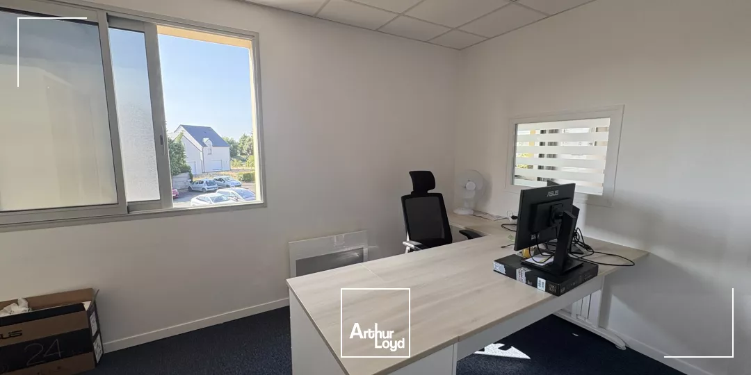 Bureaux à louer ou à vendre d'environ 120 m2 - OLIVET (PARC DES AULNAIES)