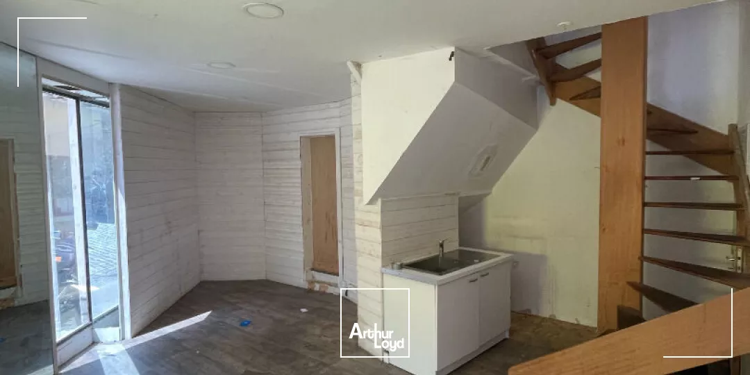 Local commercial hyper centre-ville N°1 - Terrasse -