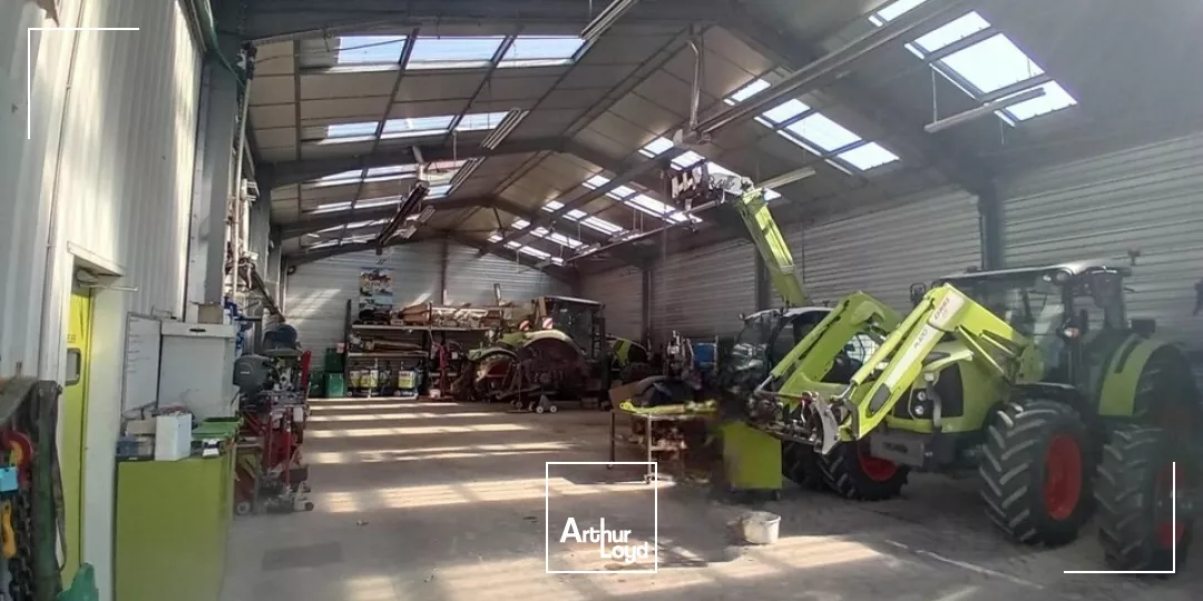 A VENDRE local industriel Paray le Monial