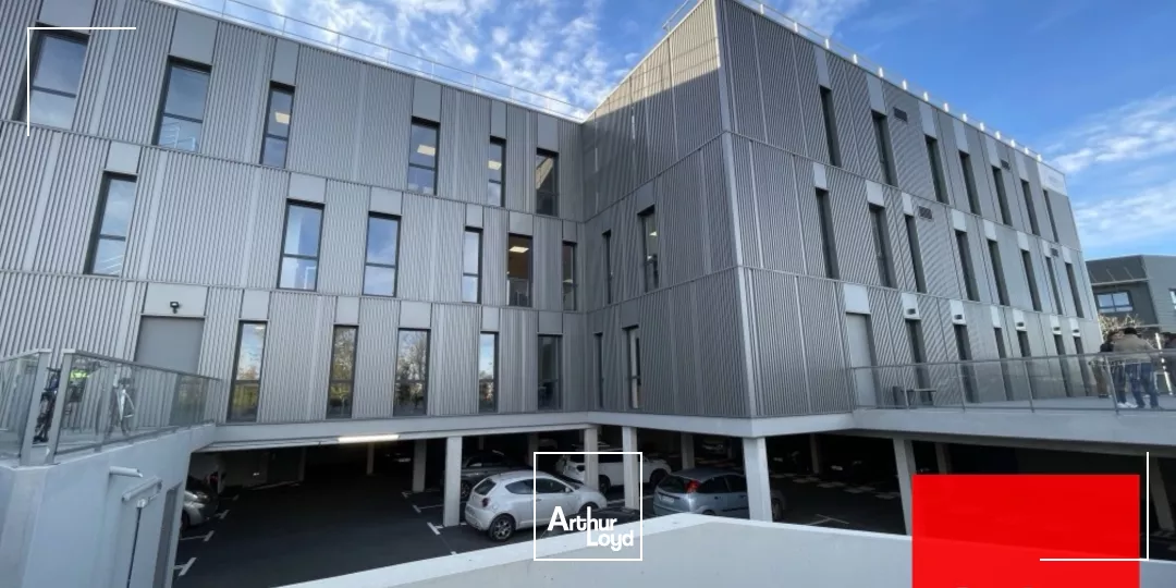 IMMEUBLE INDEPENDANT A USAGE DE BUREAUX A VENDRE - MONTPELLIER PARC 2000