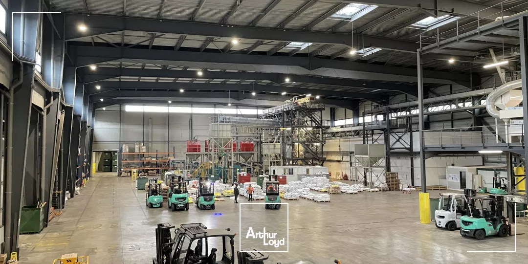 Ténement exceptionnel 22 698 m² sur terrain de plus de 10 HA