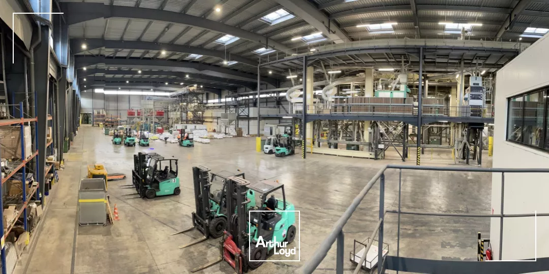 Ténement exceptionnel 22 698 m² sur terrain de plus de 10 HA