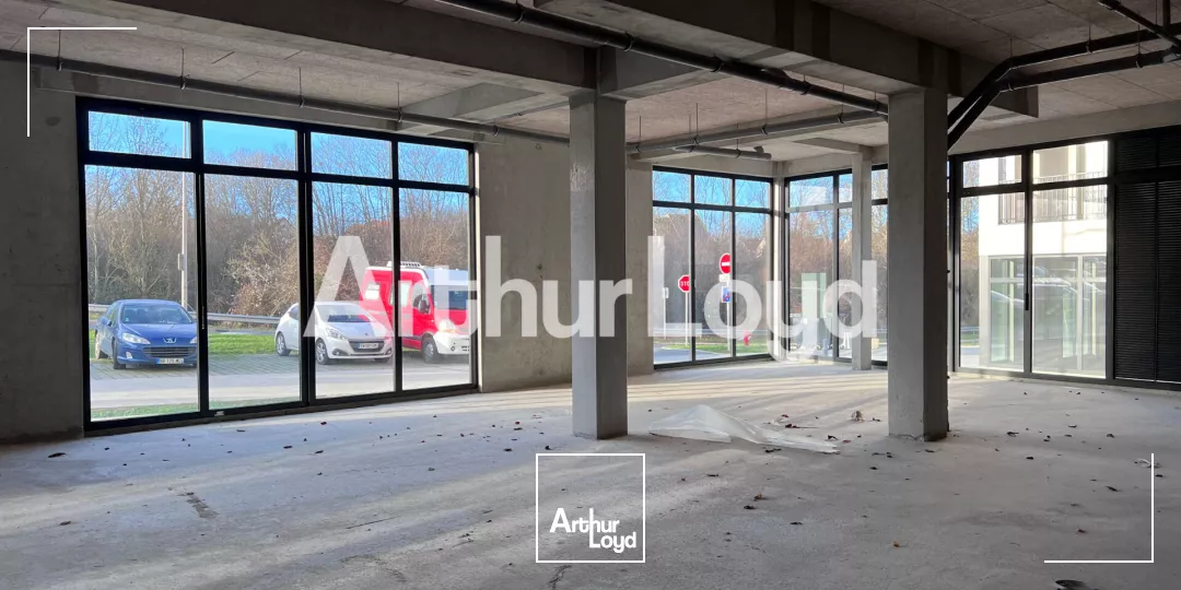 LOCAL COMMERCIAL 197 m² A VENDRE