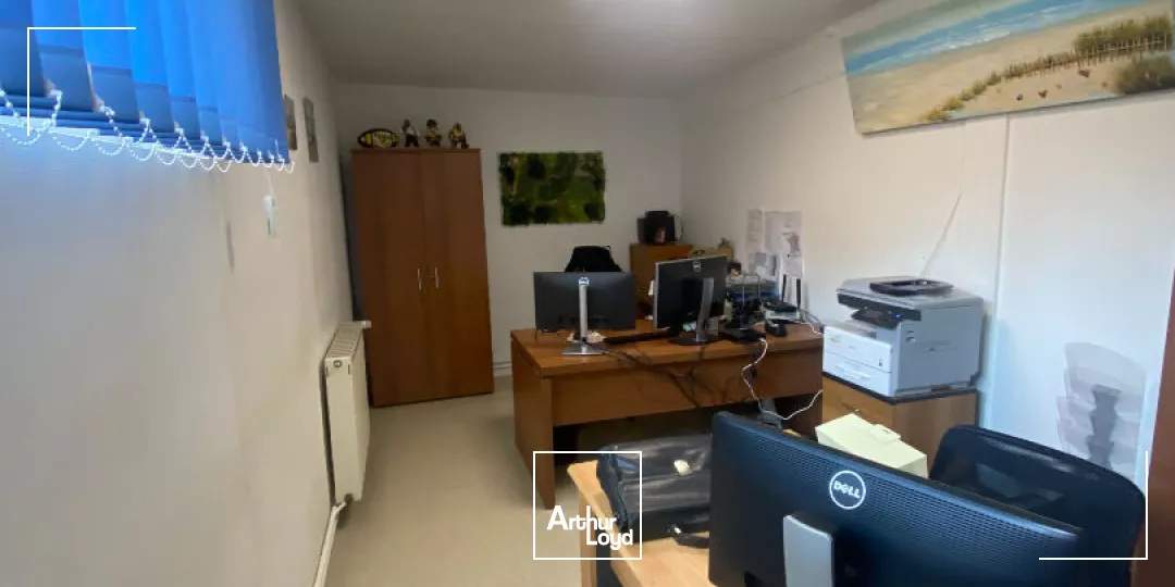 A vendre Local commercial -Bureau La Rochelle 188 m²