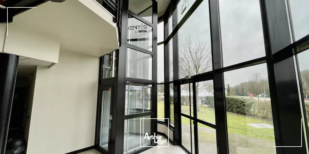 Bureaux à louer à CLEON 76410