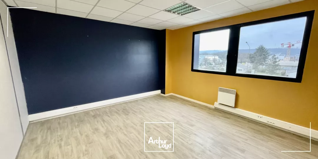 Bureaux à louer à CLEON 76410