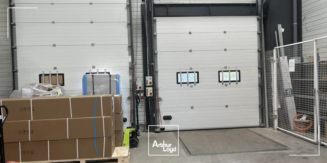 Ensemble immobilier à louer Parc du Mélantois. 