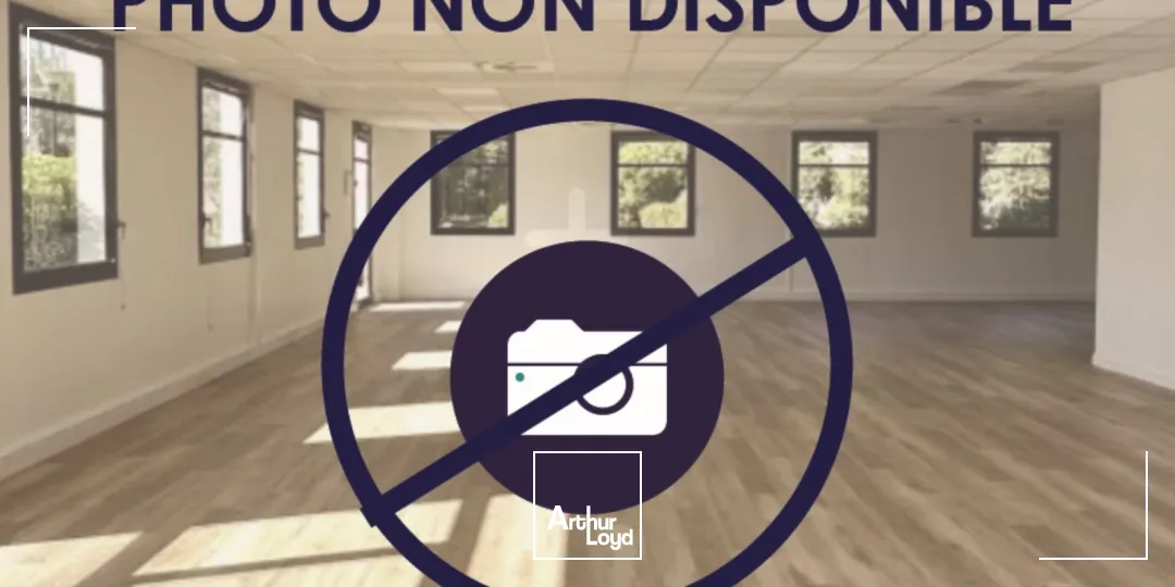 Bureaux divisibles à vendre à Sénas proche autoroute