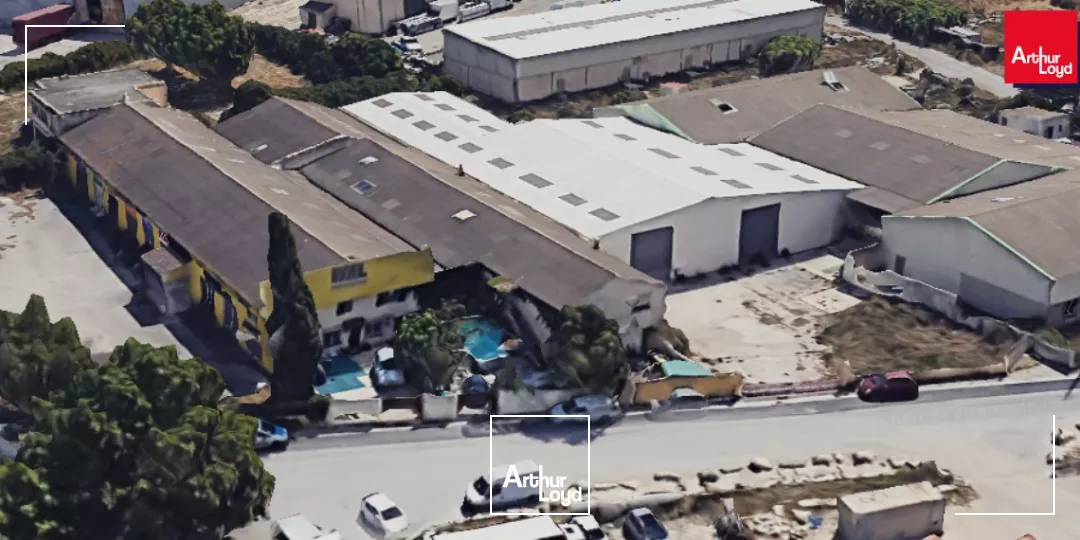 Locaux d'activités à LOUER sur GIGNAC LA NERTHE