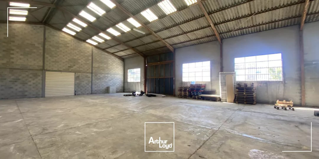 Entrepôts à LOUER sur GARDANNE