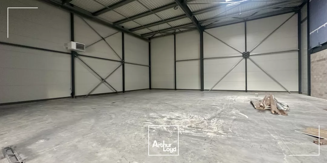 Bâtiment d'activités neuf à louer sur VENELLES