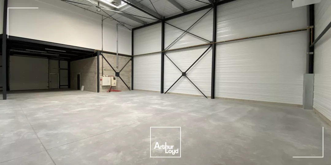 Bâtiment d'activités neuf à louer sur VENELLES