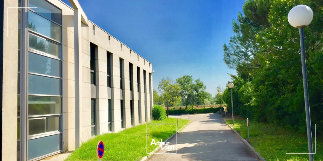 PETITES SURFACES DE BUREAUX À LOUER AIX LA DURANNE