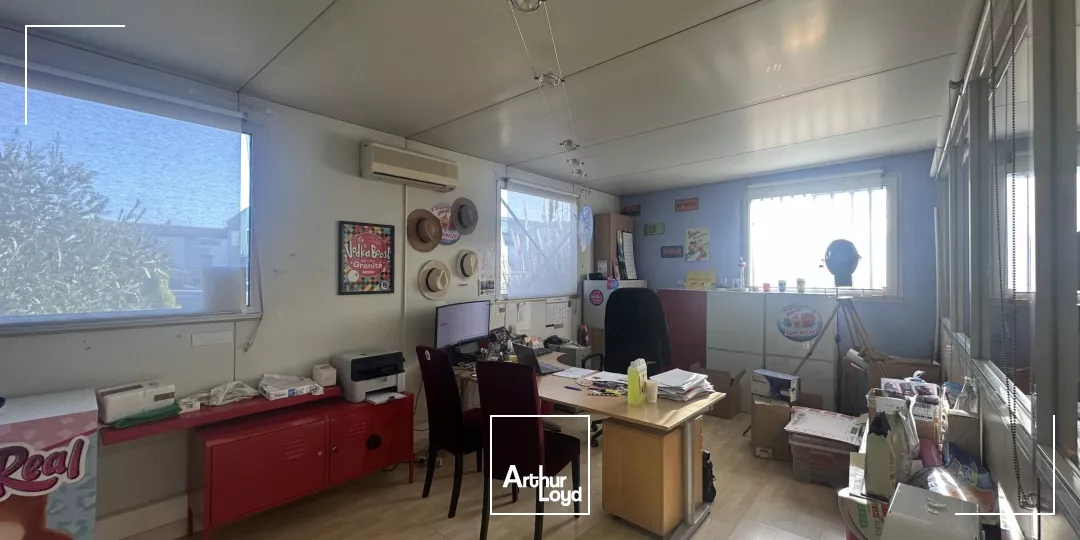 Local d'activités à LOUER sur la ZI DE LA VERDIER à VELAUX