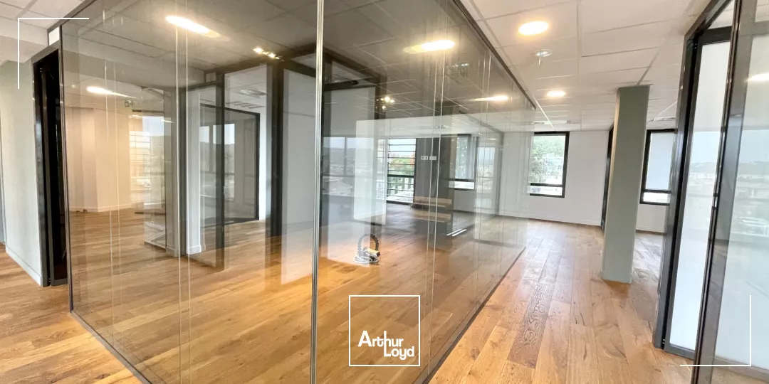 EXCLUSIVITÉ - Location bureaux avec vue exceptionnelle