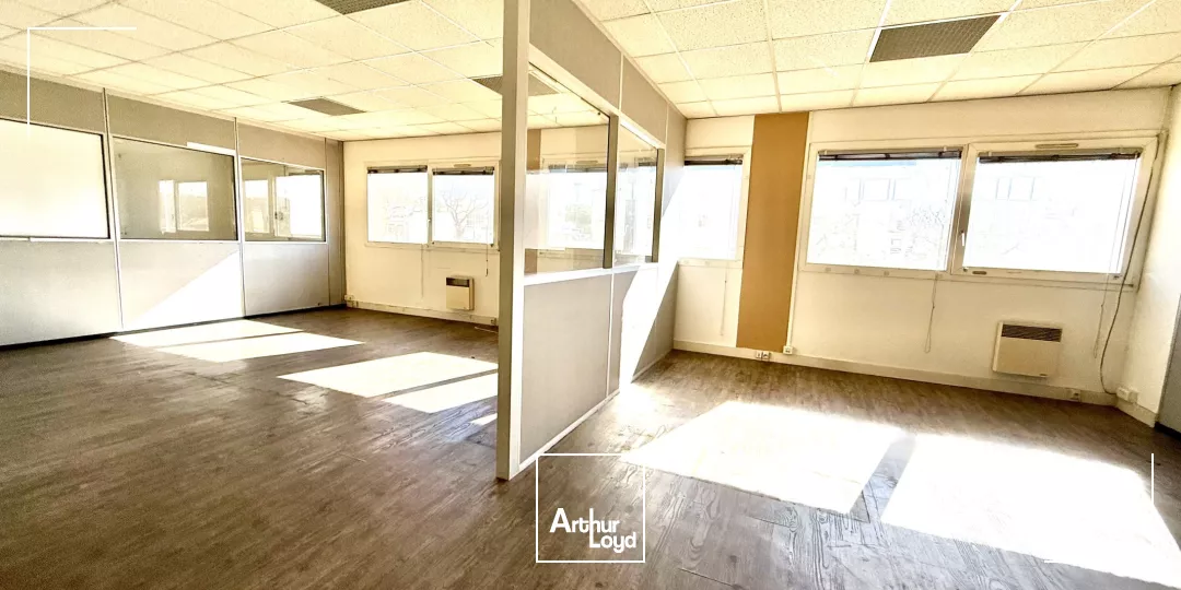 LOCATION BUREAUX PROCHE AEROPORT